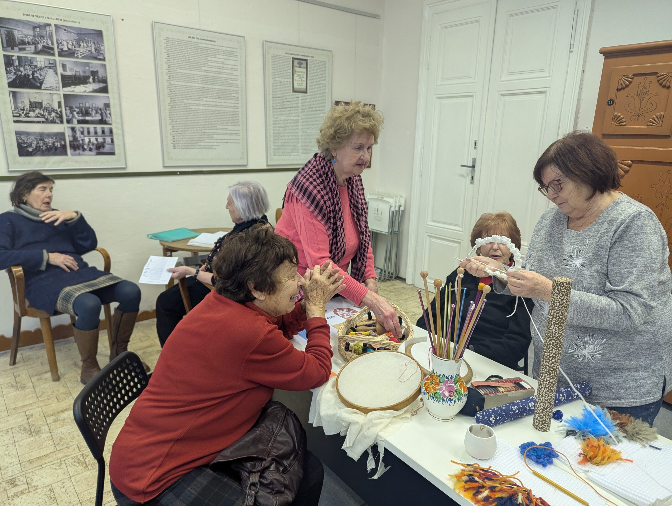 seniori pomahaji